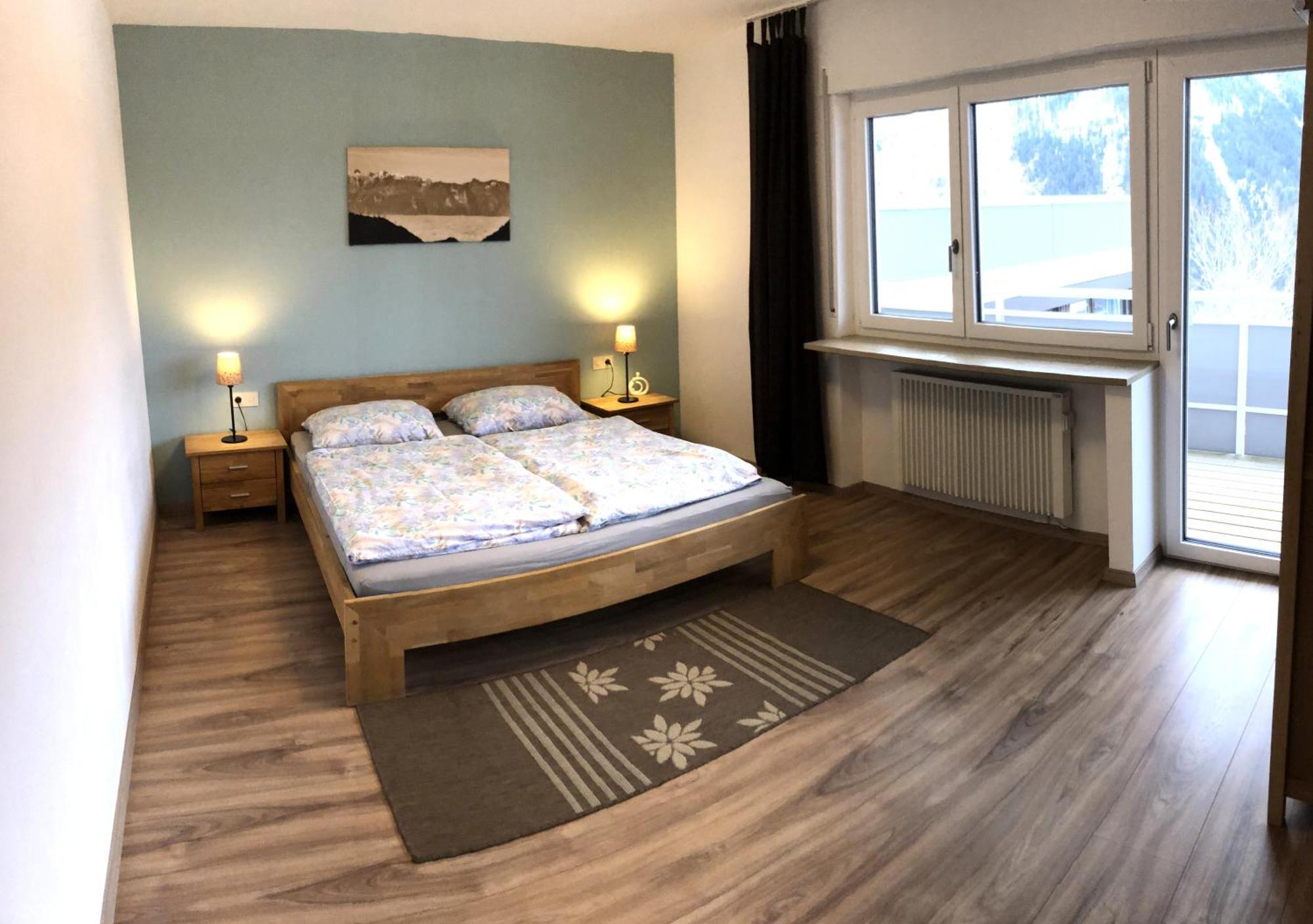 Walli Laterns - Ski Und Bergvergnuegen Direkt Vor Der Haustuer Exterior photo